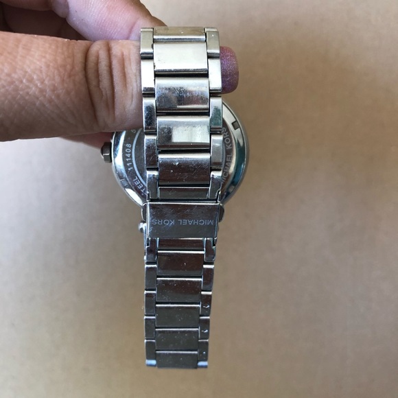 Michael Kors Watch - Picture 2 of 3